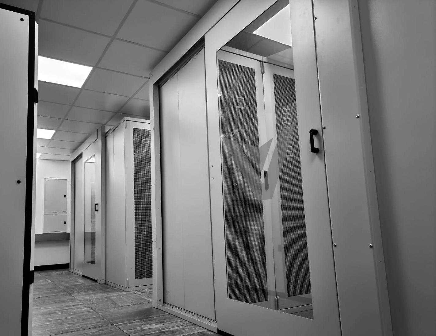 VeloxServ Midlands data centre server room